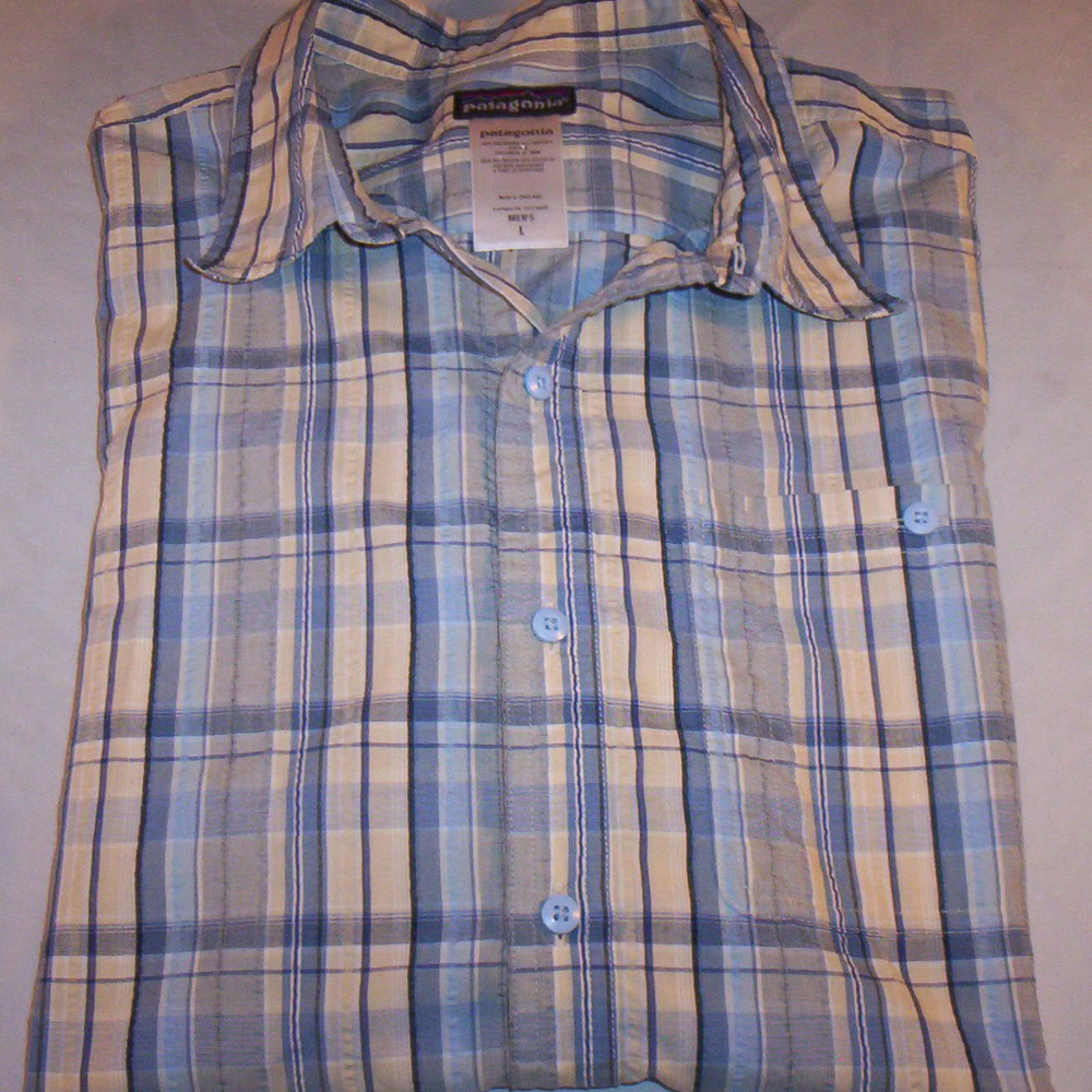Men`s Patagonia large ss button front shirt